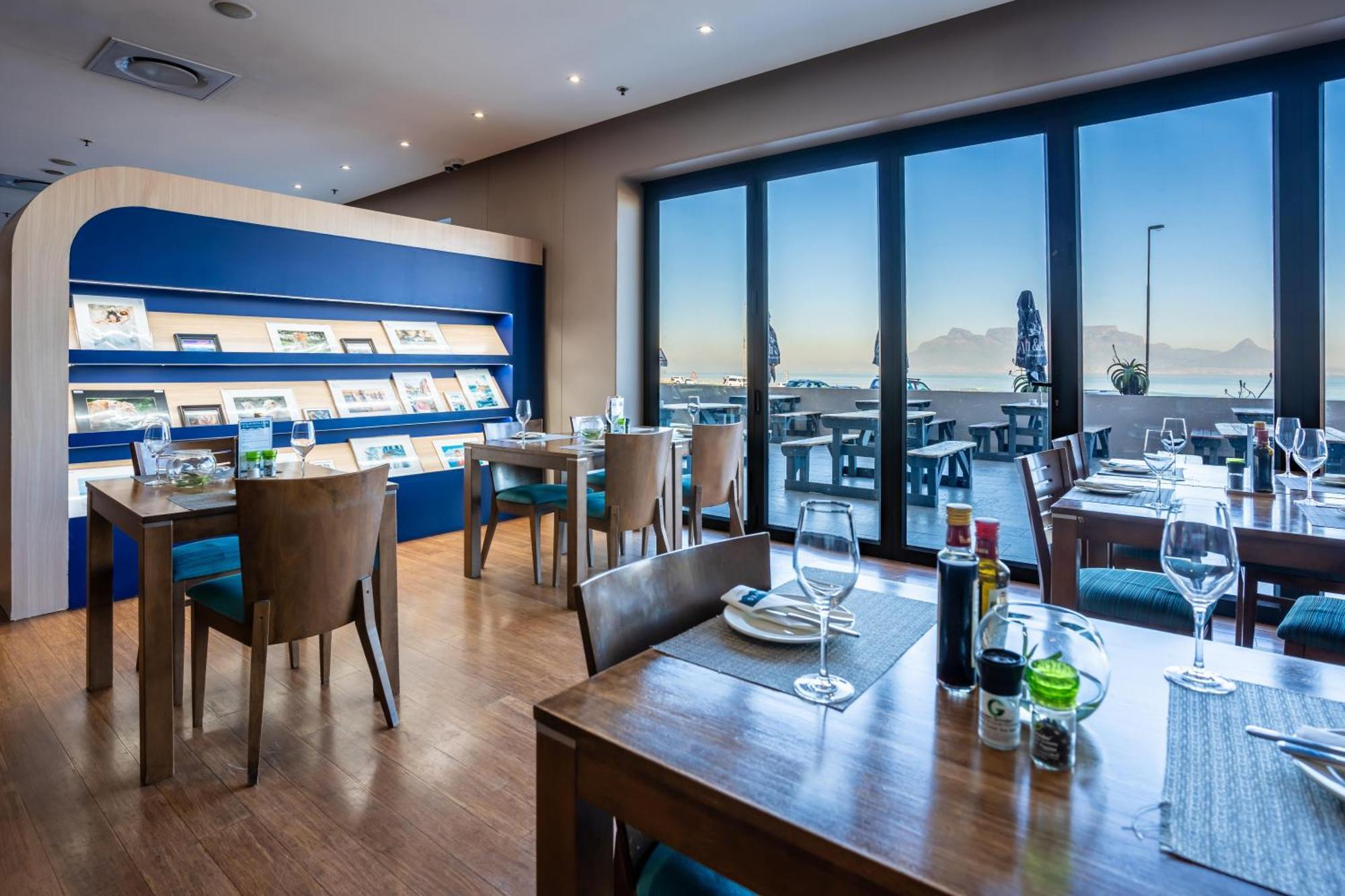 Blaauwberg Beach Hotel Bloubergstrand Zewnętrze zdjęcie
