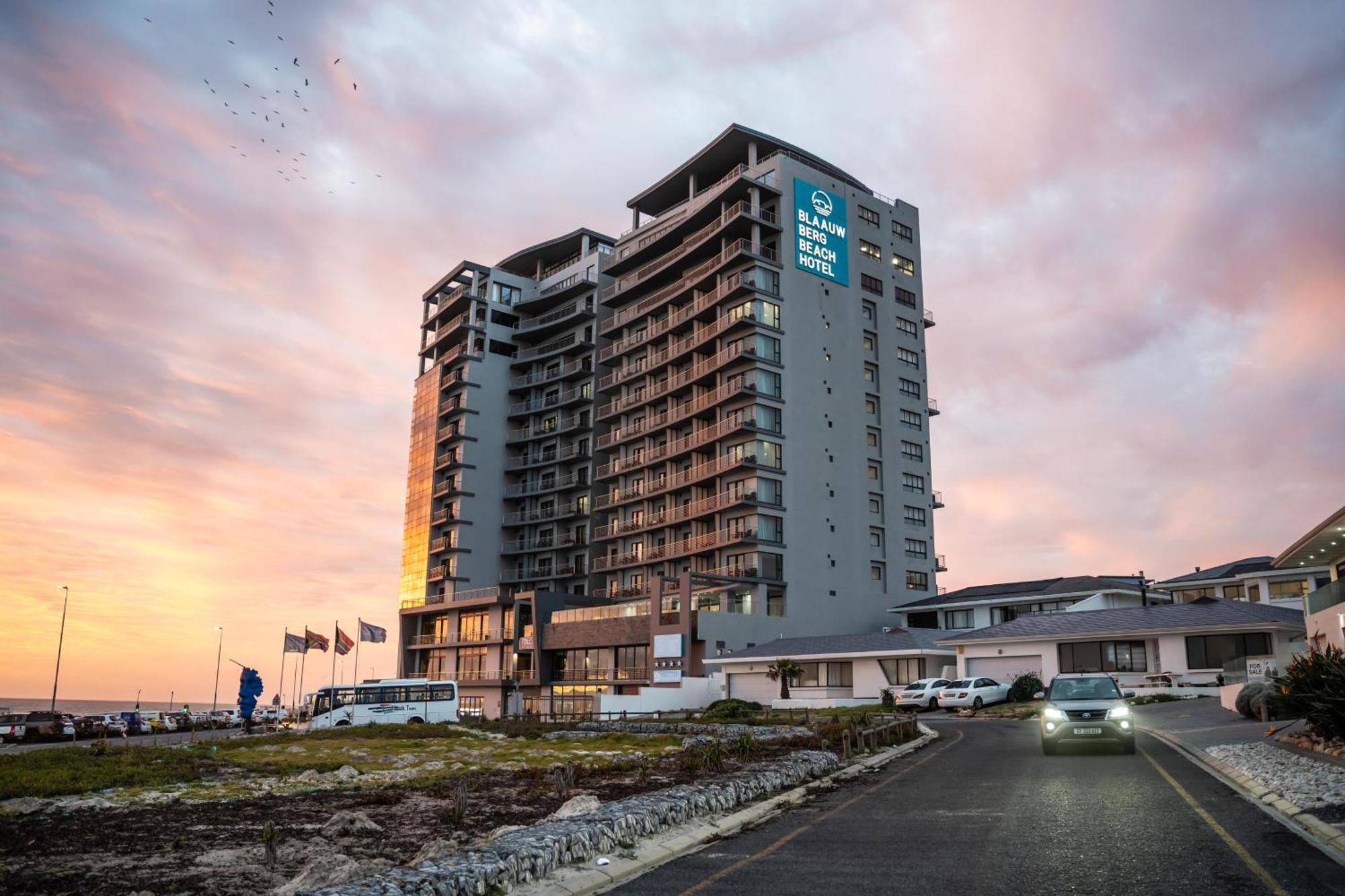 Blaauwberg Beach Hotel Bloubergstrand Zewnętrze zdjęcie