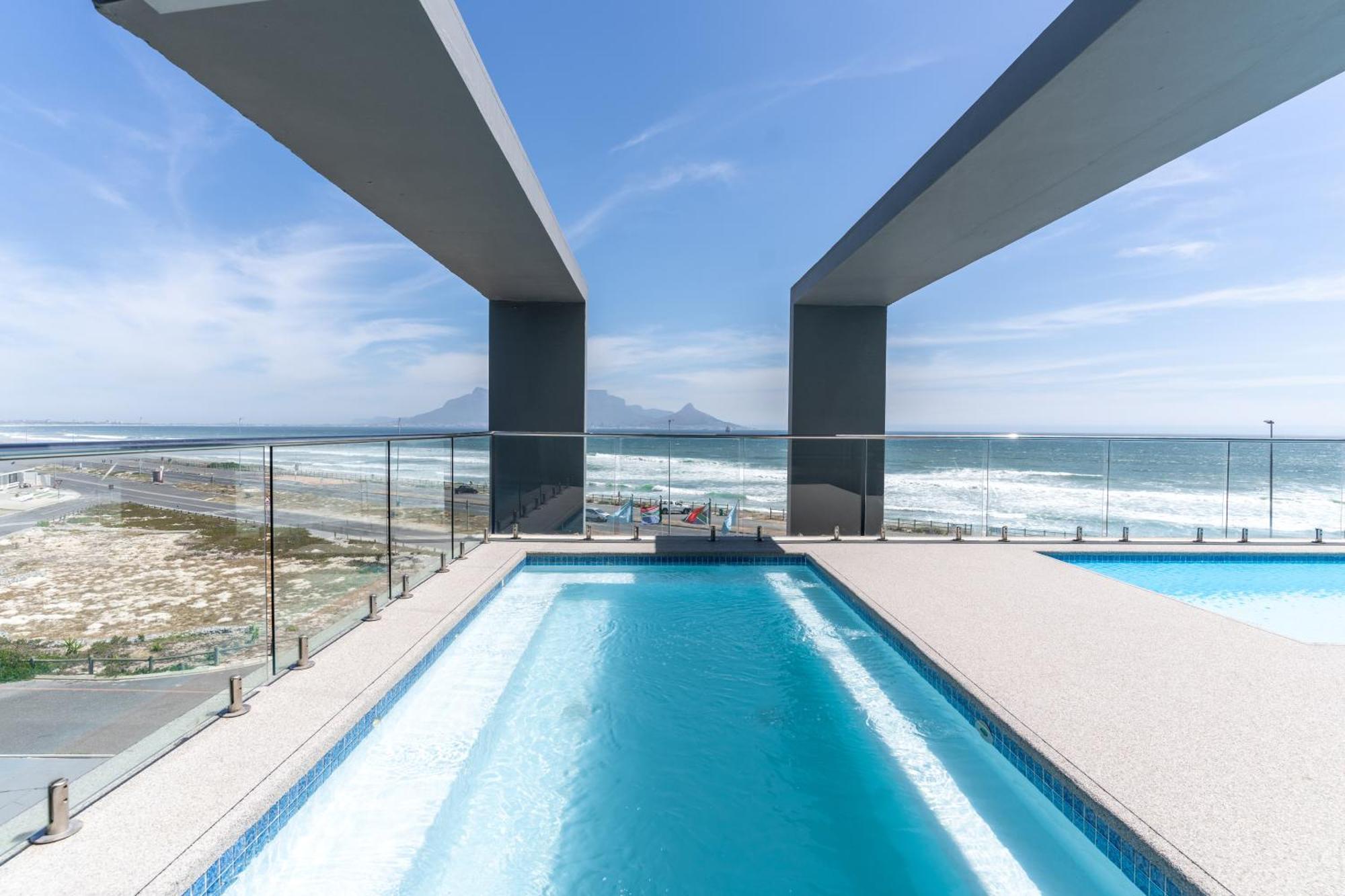 Blaauwberg Beach Hotel Bloubergstrand Zewnętrze zdjęcie